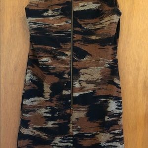 Geometric printed makes you impressive!